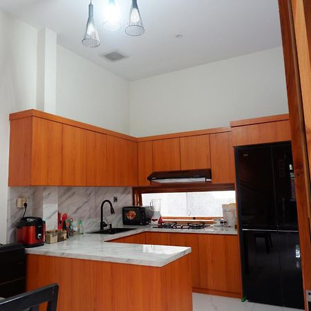 Bromo Venture Hostel โปรโบลิงโก ภายนอก รูปภาพ