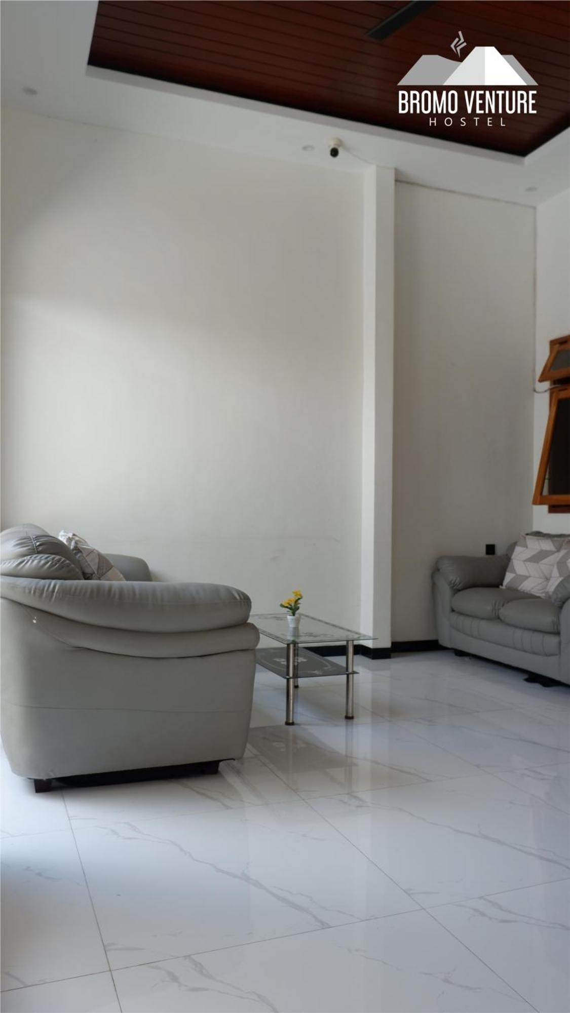 Bromo Venture Hostel โปรโบลิงโก ภายนอก รูปภาพ