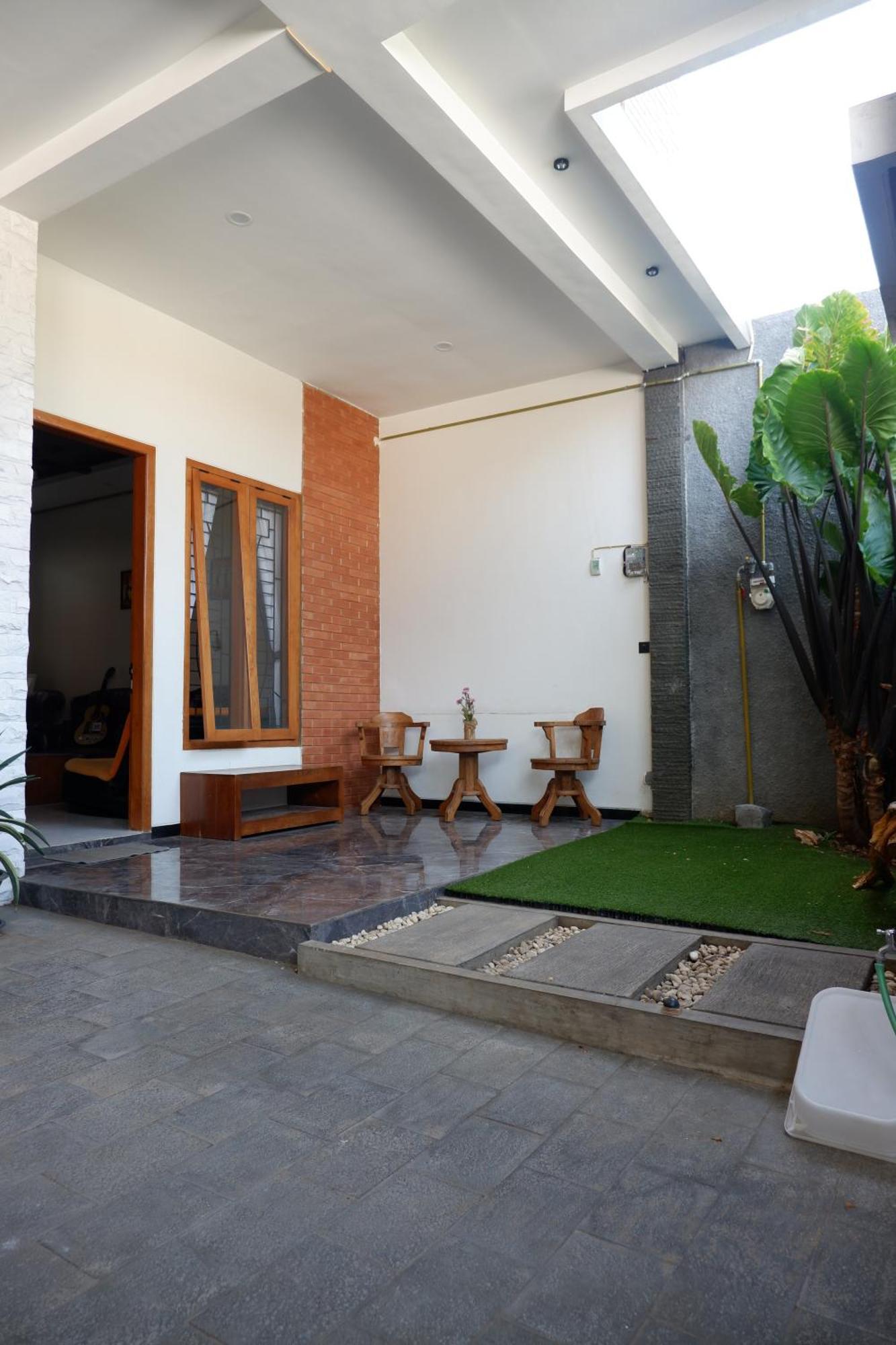 Bromo Venture Hostel โปรโบลิงโก ภายนอก รูปภาพ
